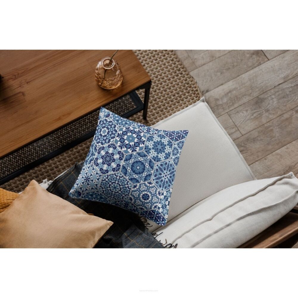 Malaga Home Decorative Pillow Bertoni 40 x 40 cm.