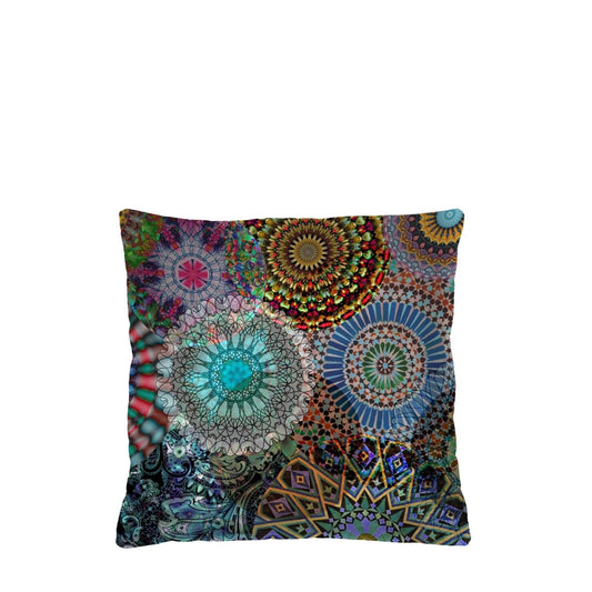 Carousel Home Decorative Pillow Bertoni 40 x 40 cm.